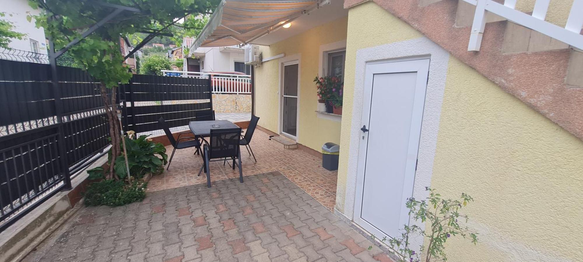 שיבניק Apartments Bosnjak מראה חיצוני תמונה