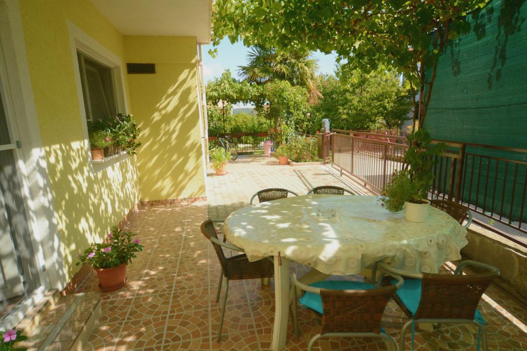 שיבניק Apartments Bosnjak מראה חיצוני תמונה