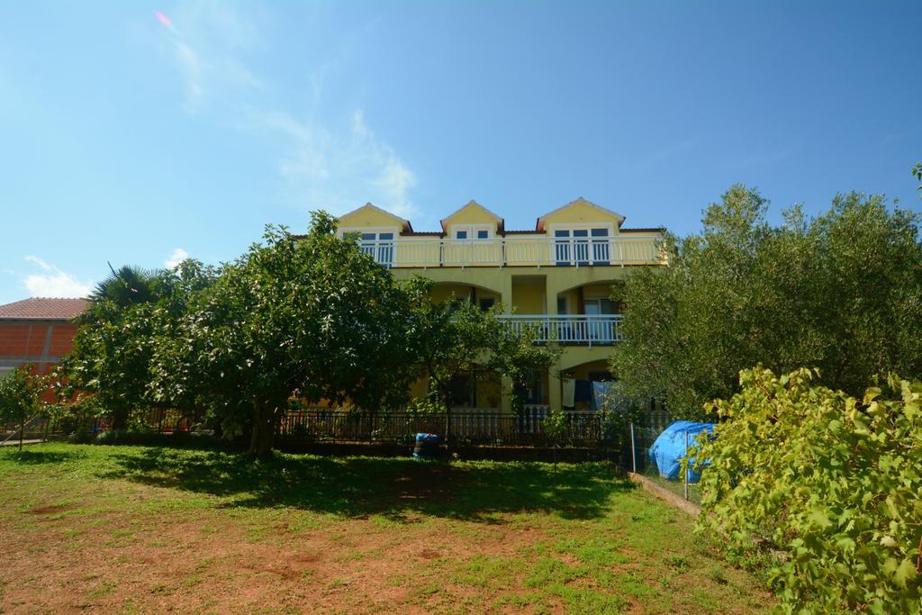 שיבניק Apartments Bosnjak מראה חיצוני תמונה